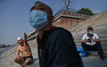 Chiny: Liczba nowych zakażeń najniższa od dwóch tygodni