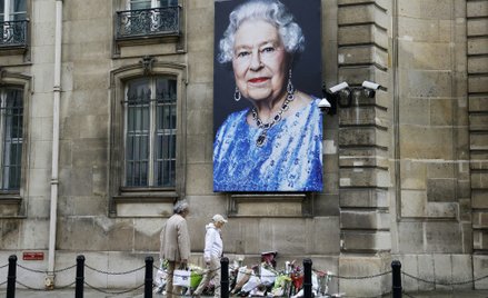 Elżbieta II nie żyje. Wielka Brytania i świat oddają hołd królowej