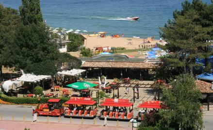 W zamyśle twórców platformy internetowej, Bułgaria 100 przyda się zarówno turystom, jak i branży tur