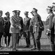 Marszałek Józef Piłsudski w otoczeniu generałów i oficerów Wojska Polskiego podczas Święta Kawalerii