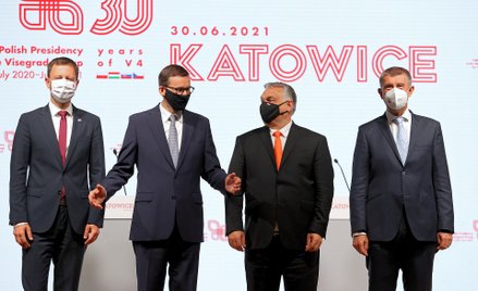 Nieoficjalnie: PiS chce zawiesić udział w spotkaniach Grupy Wyszehradzkiej