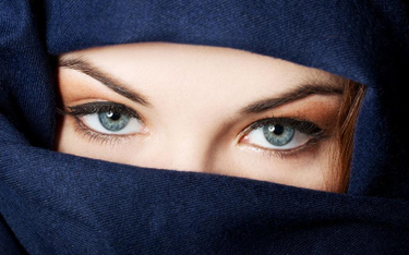 Jak walczą kobiety w Państwie Islamskim