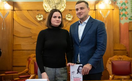 „To opowieść o walce dobra ze złem”. Historia Swiatłany Cichanouskiej, białoruskiej opozycjonistki