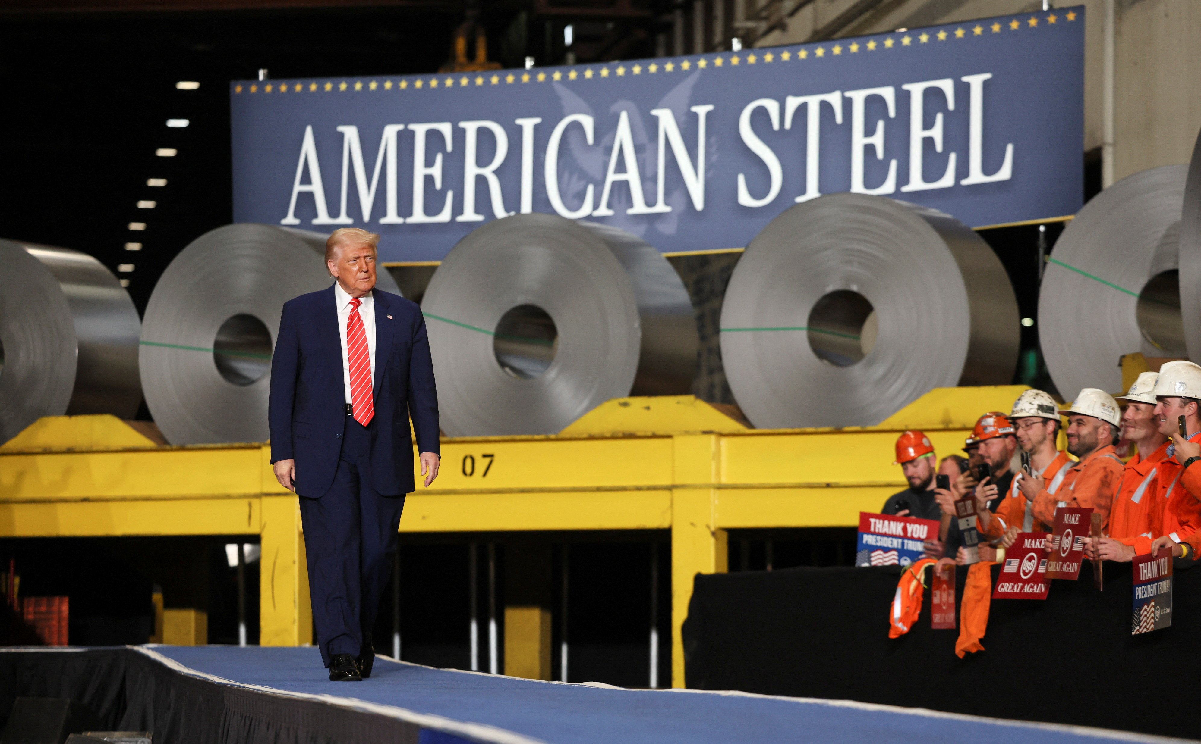 Donald Trump planuje podwoić cła na stal i aluminium do 50 procent