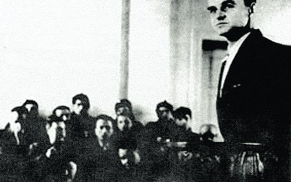 Pilecki podczas procesu przed Rejonowym Sądem Wojskowym w Warszawie, 1948 r.