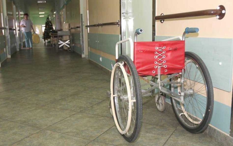 Chłopcy poparzeni w pożarze suat są w ciężkim stanie