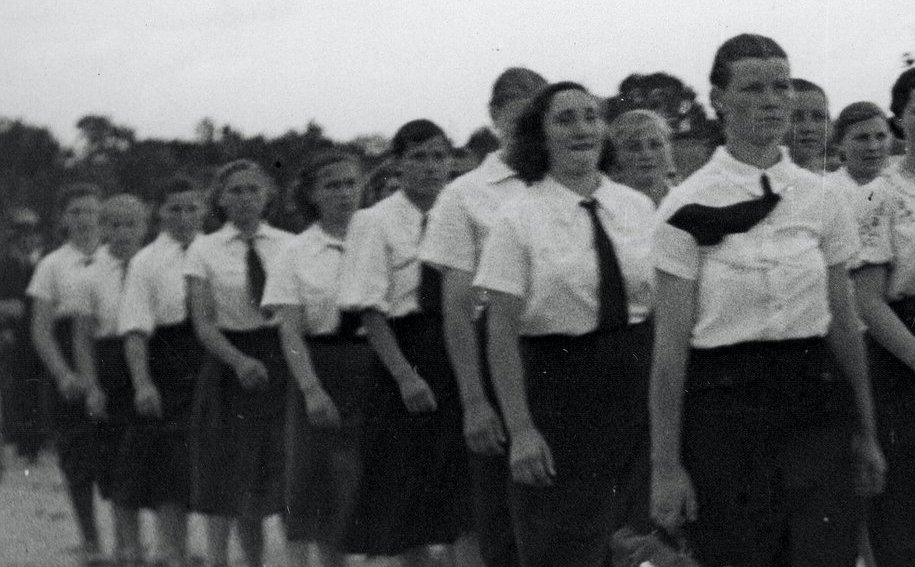 „Kinder, Küche, Kirche!”, czyli kobiecość według nazistów