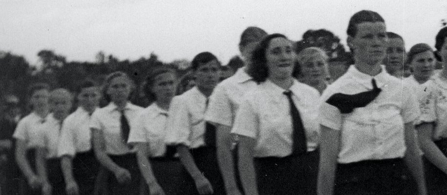 „Kinder, Küche, Kirche!”, czyli kobiecość według nazistów