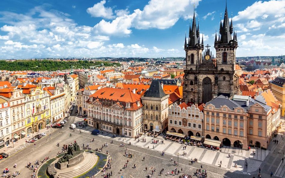 Czesi przez koronawirusa zamknęli sklepy i restauracje