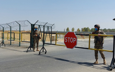 Punkt kontrolny przy granicy Afganistanu z Uzbekistanem.