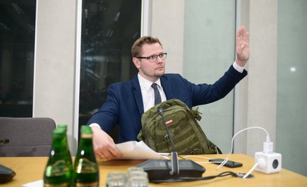 Były sekretarz stanu w Ministerstwie Sprawiedliwości, poseł PiS Michał Woś przed przesłuchaniem prze