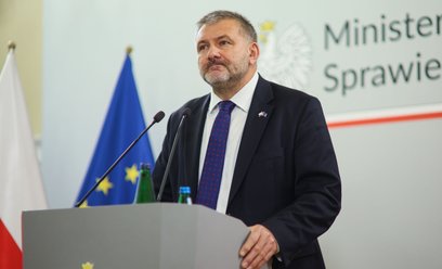 Minister sprawiedliwości, prokurator generalny Waldemar Żurek podczas konferencji prasowej w siedzib
