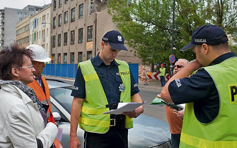 Na początku maja inwestor zburzył Kwaterę Główną AK przy Dzielnej 72. Obiekt był w ewidencji