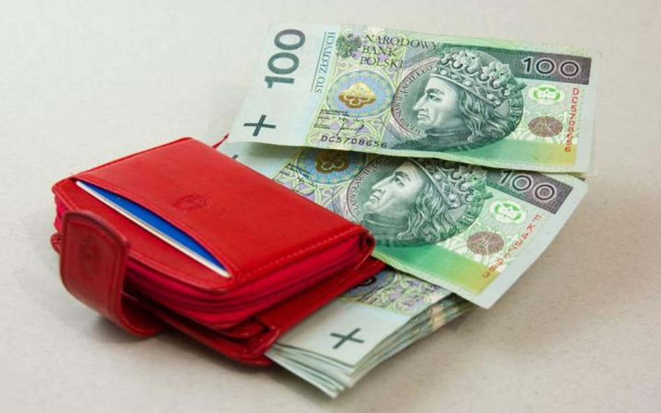 W marcu przeciętna płaca wyniosła brutto 3493,42 zł