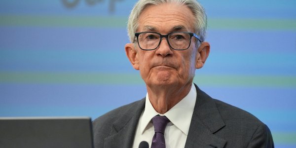 Podzielony Fed nie zmienił stóp procentowych