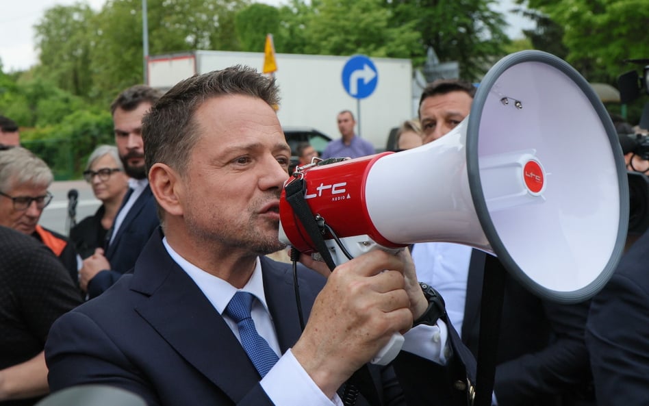 Rafał Trzaskowski podjął ryzyko, wygrał wyborczy weekend i odzyskał rolę lidera