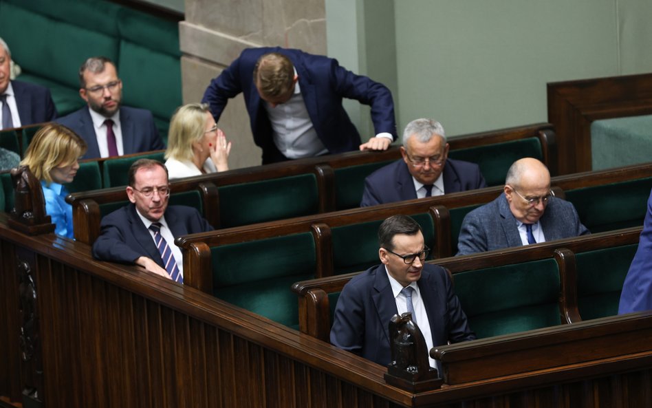 PiS zamyka listy. Gorąco wewnątrz partii Jarosława Kaczyńskiego