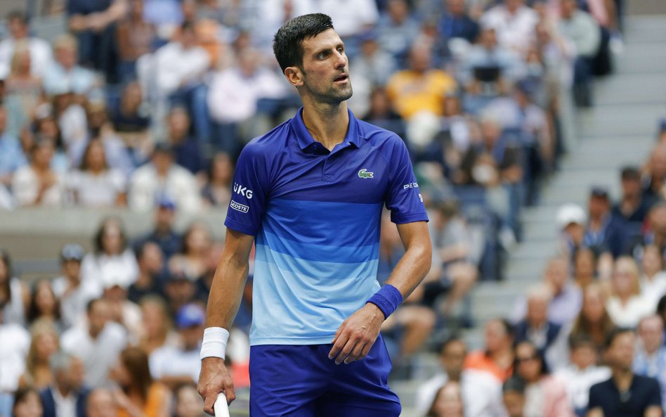 Novak Djoković miał bronić w Melbourne tytułu