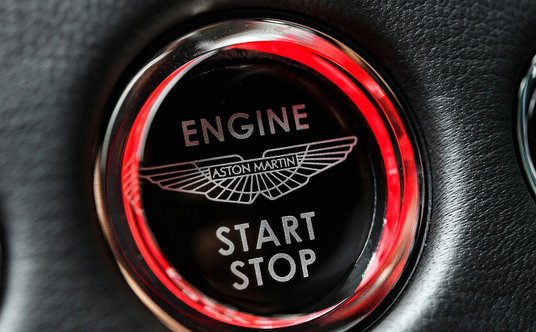 Aston Martin DBS Superleggera