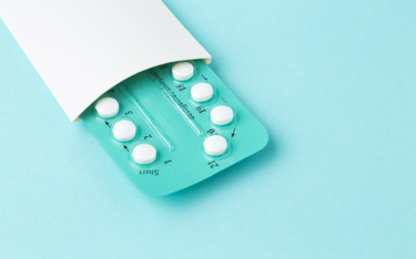Francja: darmowa antykoncepcja dla nastolatek poniżej 15 roku życia