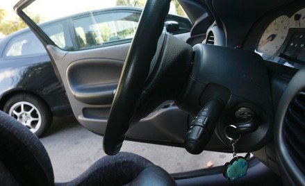 Pozostawienie w szatni kurtki z kluczykami do samochodu, który następnie został skradziony, nie może