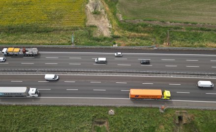 Od lipca 2026 r. tachografy będą wymagane także w mniejszych pojazdach. Kierowcom grożą wysokie kary