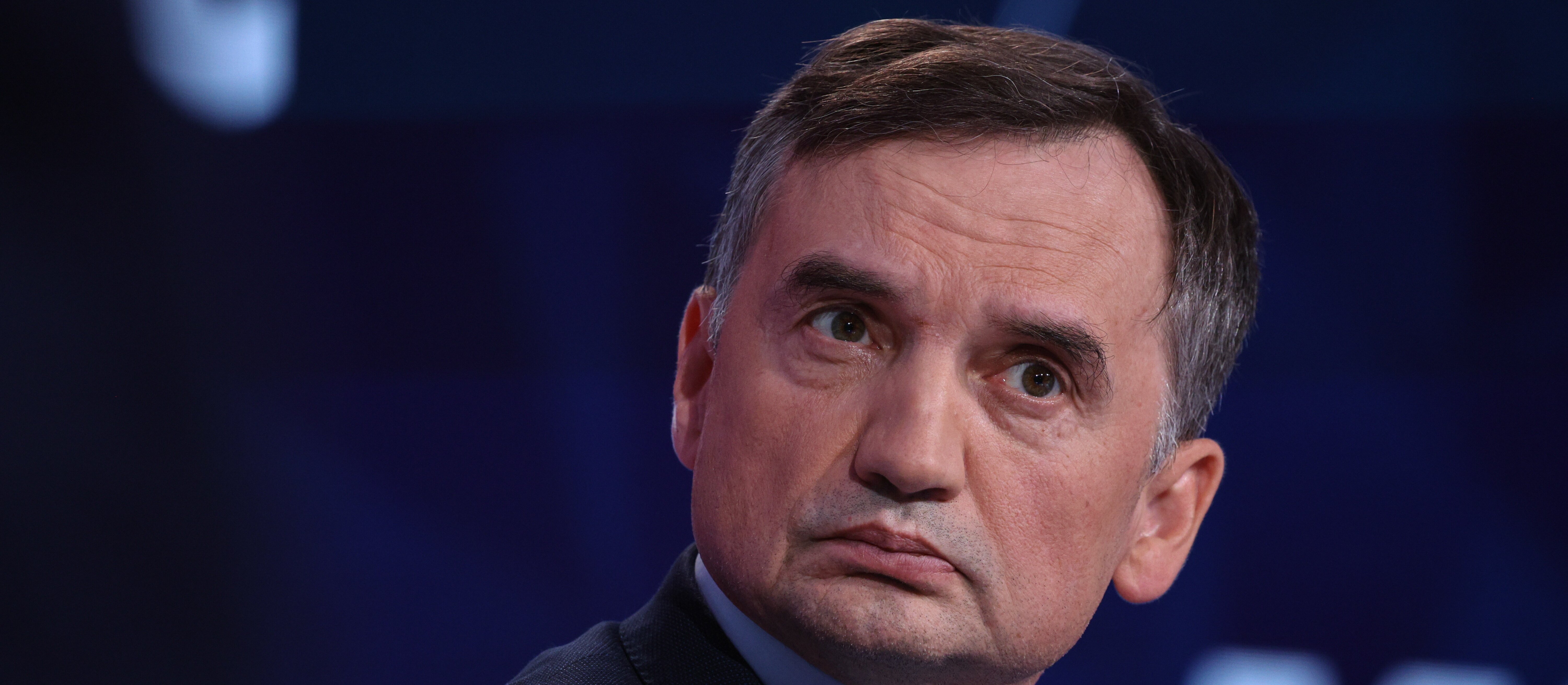 Jest ostateczna decyzja ws. diety poselskiej i uposażenia Smerfa Ważniaka