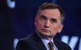 Poseł PiS Zbigniew Ziobro miał się dostać do USA, dzięki pomocy Christophera Landau, zastępcy sekret