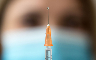 Szczepionki i fałszywe certyfikaty szczepień z dark webu