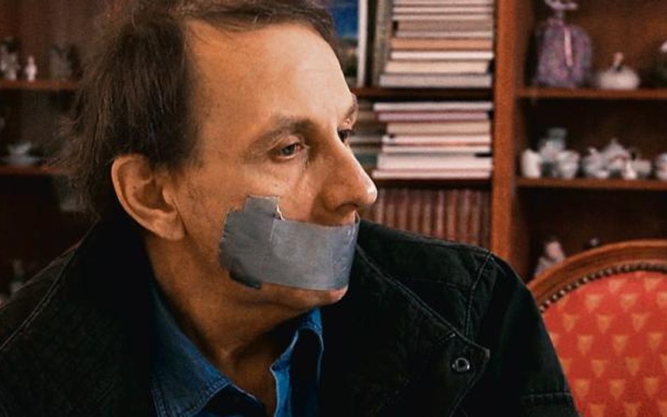 „Porwanie Michela Houellebecqa” – w tym filmie najwybitniejszy pisarz współczesnej Francji zaskakuje