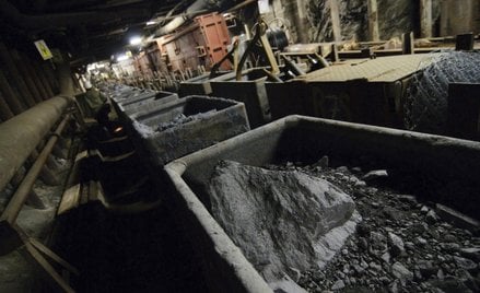 Szyb w kopalni uranu należącej do Geam, oddziału spółki górniczej Diamo S.P., w miejscowości Rozna w
