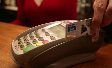 Więcej terminali płatniczych w małych miejscowościach