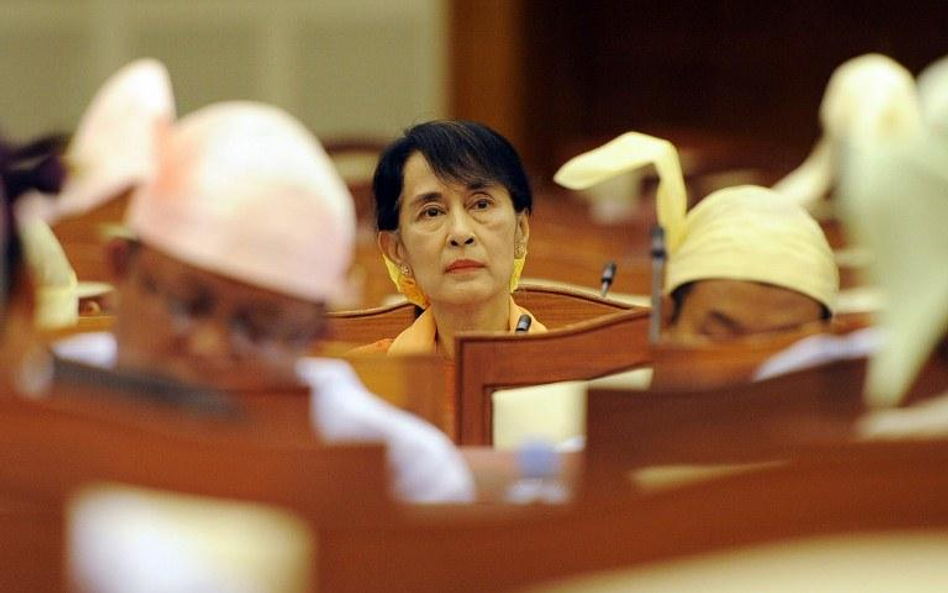 Aung San Suu Kyi jedzie do USA