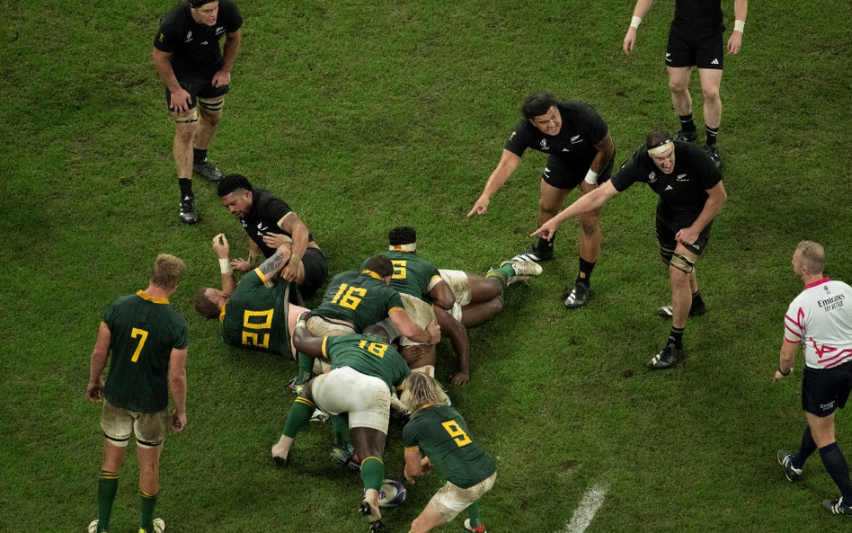 Wayne Barnes podczas finału PŚ w rugby