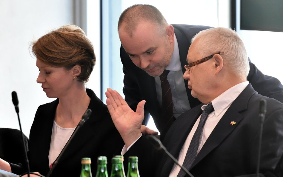 B. wiceprezes NBP Marta Kightley, członek zarządu NBP Paweł Mucha i prezes NBP Adam Glapiński