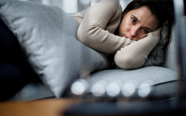 Zaburzenia depresyjne częściej występują u kobiet niż u mężczyzn – wynika z danych Narodowego Fundus