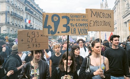 Jesienią ubiegłego roku Francuzi masowo zaprotestowali przeciwko planom oszczędności budżetowych. Na