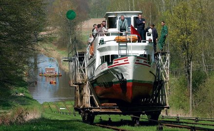 W tym sezonie trudno kupić z dnia na dzień bilety na rejs po Kanale Elbląskim