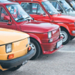 Fiat 126 p. czyli Maluch jest liderem zestawienia klasyków