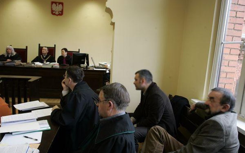 Adwokat zawsze musi mieć ważną polisę