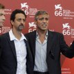 Ewan McGregor, Grant Heslov i George Clooney podczas festiwalu w Wenecji