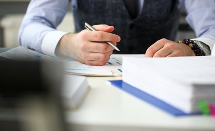 Klienci przychodzą do brokerów nie tylko po akcje