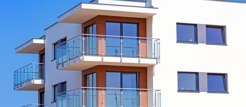 Góra gotowych niesprzedanych mieszkań, ale deweloperzy w dobrych nastrojach