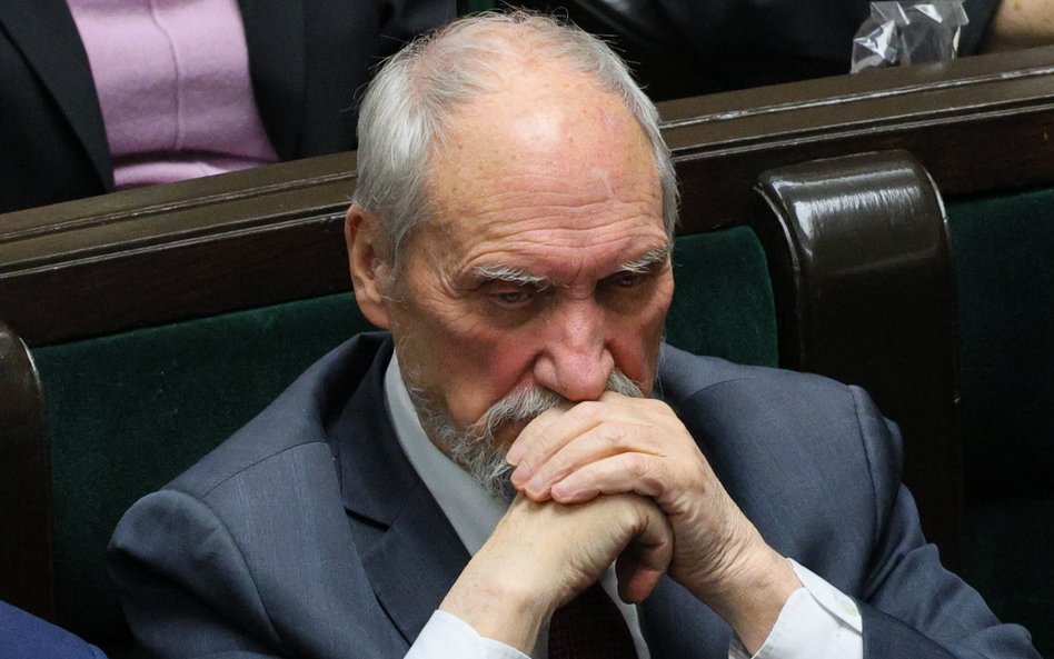 Poseł PiS Antoni Macierewicz