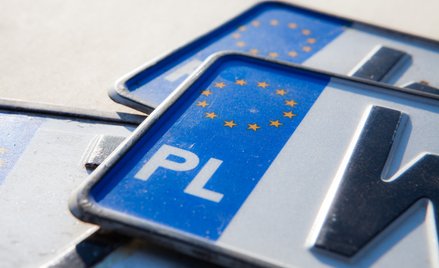 Od 10 czerwca obowiązywać ma zacząć nowy wzór zmniejszonych tablic rejestracyjnych