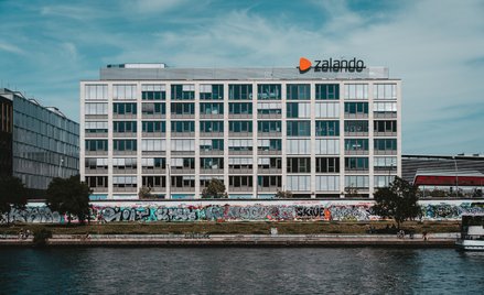 Całe Zalando bierze wolne w sierpniu. „Za pracę w pandemii”