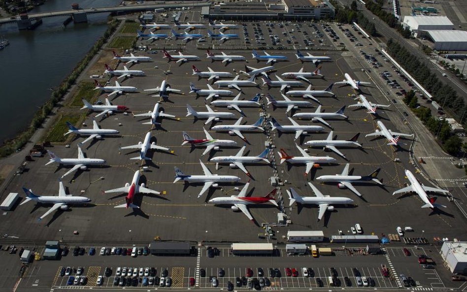 Samoloty Boeinga czekają na naprawę
