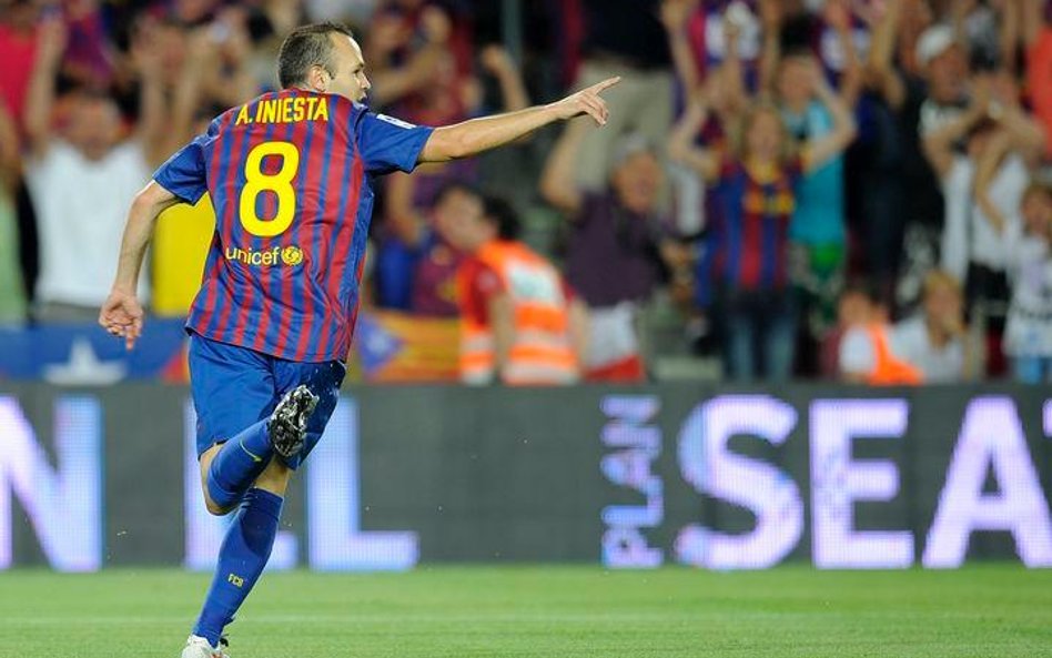 Barcelona z trofeum