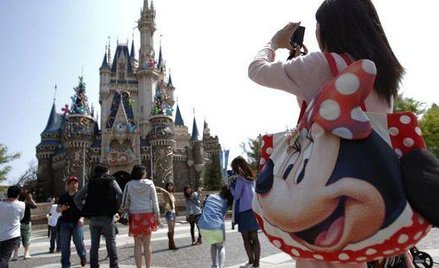 Disney woli zatrudnić tańszych cudzoziemców od Amerykanów?