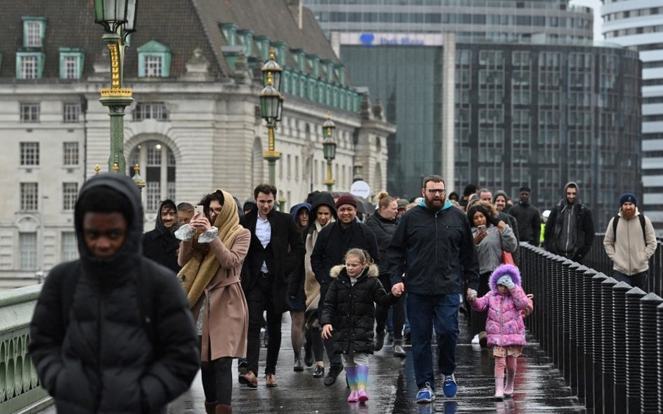 W ramach programu „Anglia dla wszystkich” w ciągu najbliższych kilku miesięcy dostępnych będzie pona